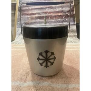 Vintage West Bend Thermo Serve Ice Nucket Atomic MCM Barware Silver